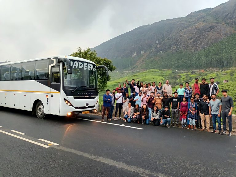 kerala tour bus header